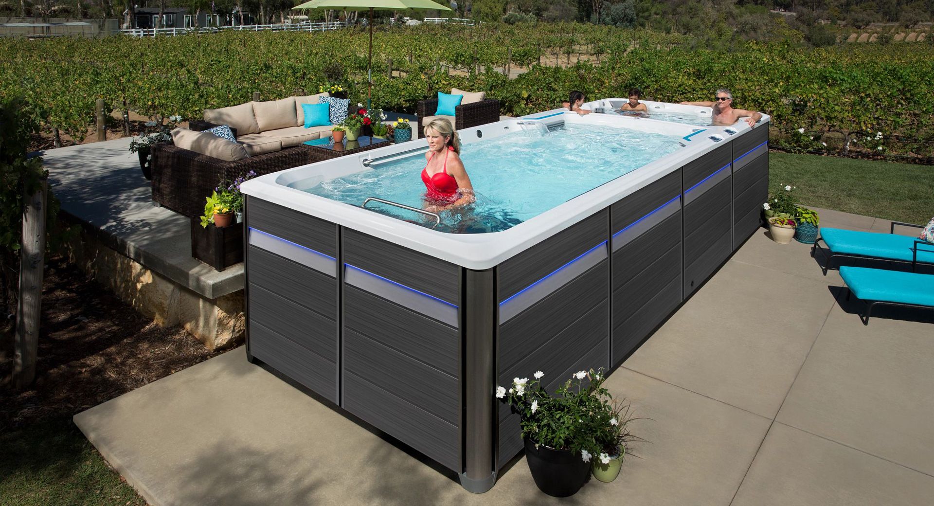 Portable Hot Tubs & Above-Ground Pools